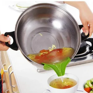 Creative Kitchen Accessories Silicone Funnel Tools - Image 3